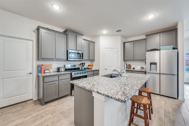 8164 Trudy Lane, Fort Worth, TX 76120