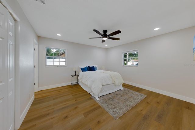 3426 7TH AVENUE SE, Largo, FL 33771