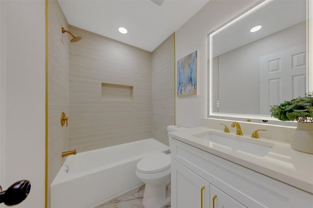 3426 7TH AVENUE SE, Largo, FL 33771