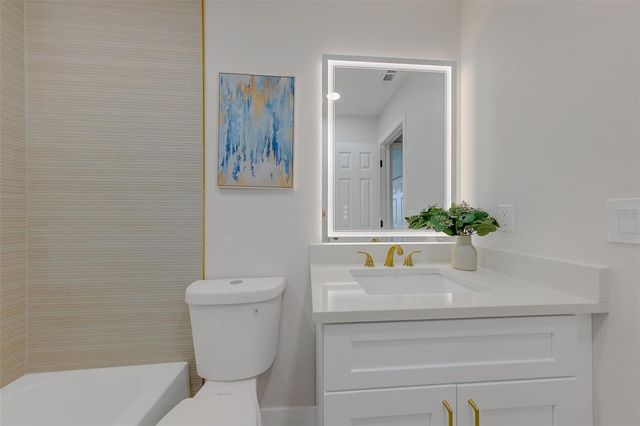 3426 7TH AVENUE SE, Largo, FL 33771