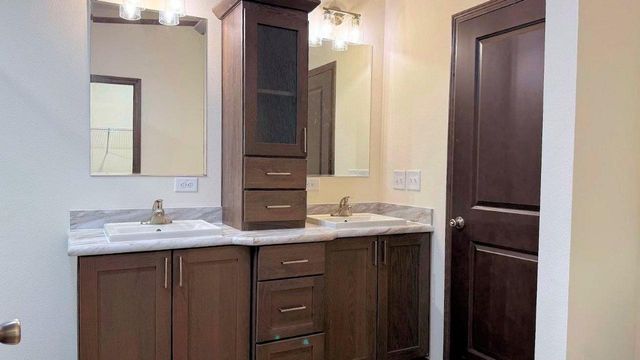 73 Morningside Road, Baraboo, WI 53913