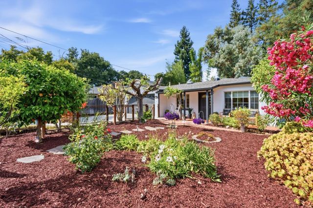 190 E Middlefield Road, Mountain View, CA 94043