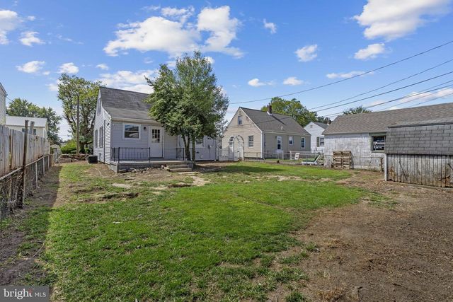 25 N MARTIN LN, Norwood, PA 19074