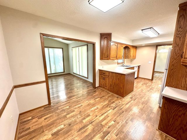 1350 Hillside Street, Hastings, MN 55033