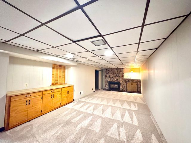 1350 Hillside Street, Hastings, MN 55033