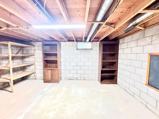 1350 Hillside Street, Hastings, MN 55033