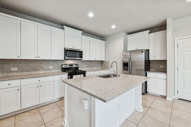 1624 W Broade ST, Leander, TX 78641