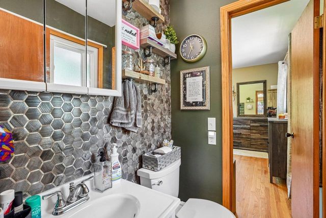 4526 Anniversary Lane, Madison, WI 53704