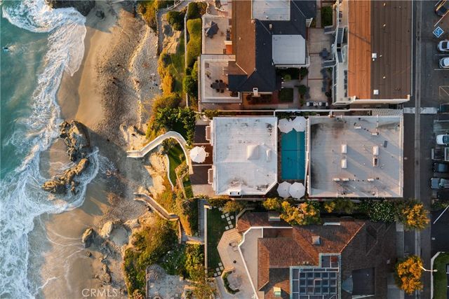 1337 Gaviota Dr, Laguna Beach, CA 92651