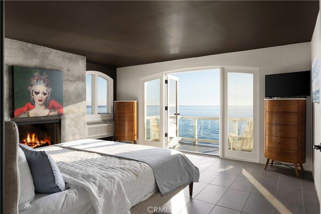 1337 Gaviota Dr, Laguna Beach, CA 92651