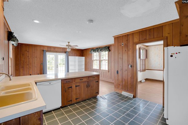 932 Toms Creek Road, Hopkins, SC 29061