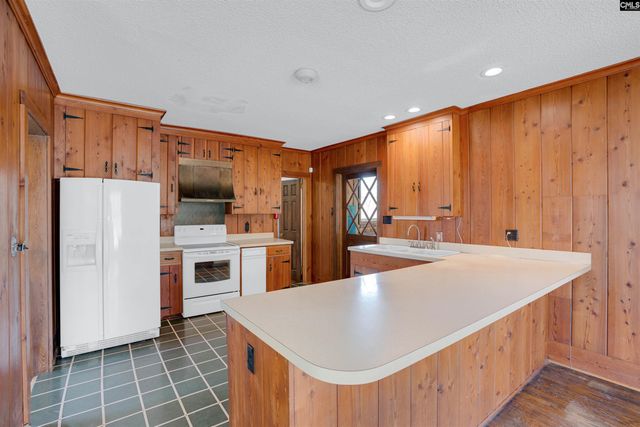 932 Toms Creek Road, Hopkins, SC 29061