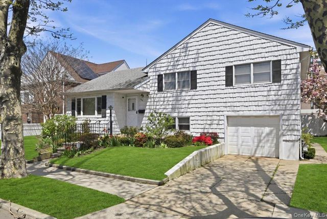 345 E State Street, Long Beach, NY 11561