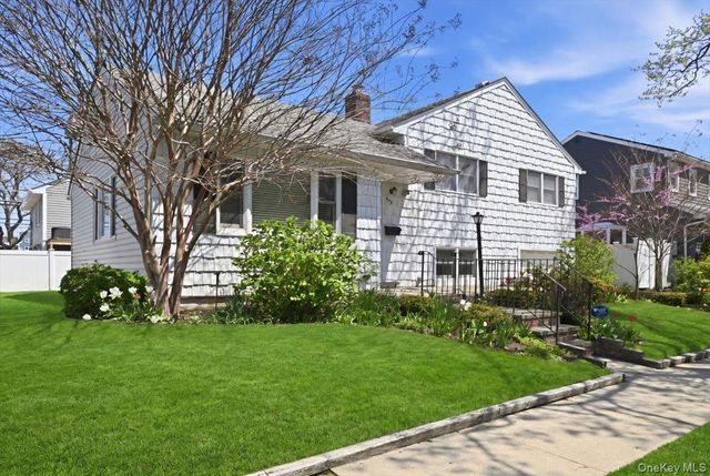 345 E State Street, Long Beach, NY 11561
