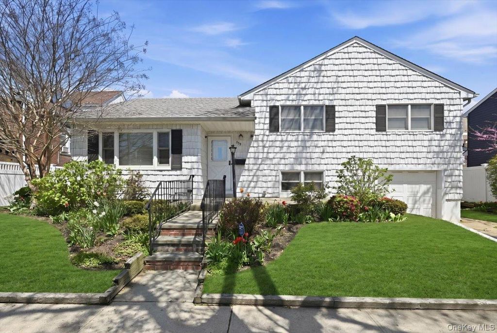 345 E State Street, Long Beach, NY 11561