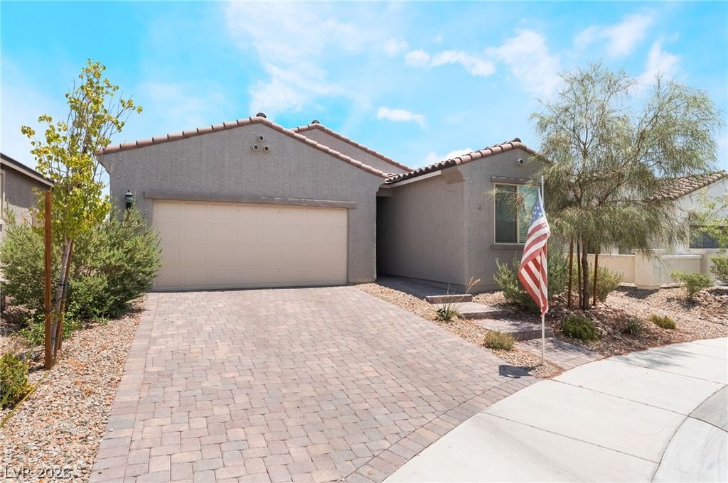 6806 Feather Hill Street, North Las Vegas, NV 89086 — exterior
