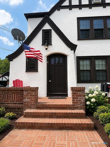 40 Rogers Street 2, Branford, CT 06405