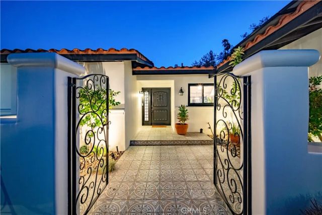 5139 Allentown Place, Woodland Hills, CA 91364
