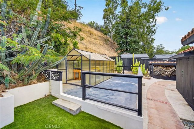 5139 Allentown Place, Woodland Hills, CA 91364