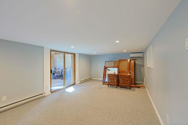 552 Lake View Terrace, Kingston, NY 12401