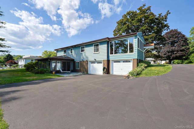 552 Lake View Terrace, Kingston, NY 12401