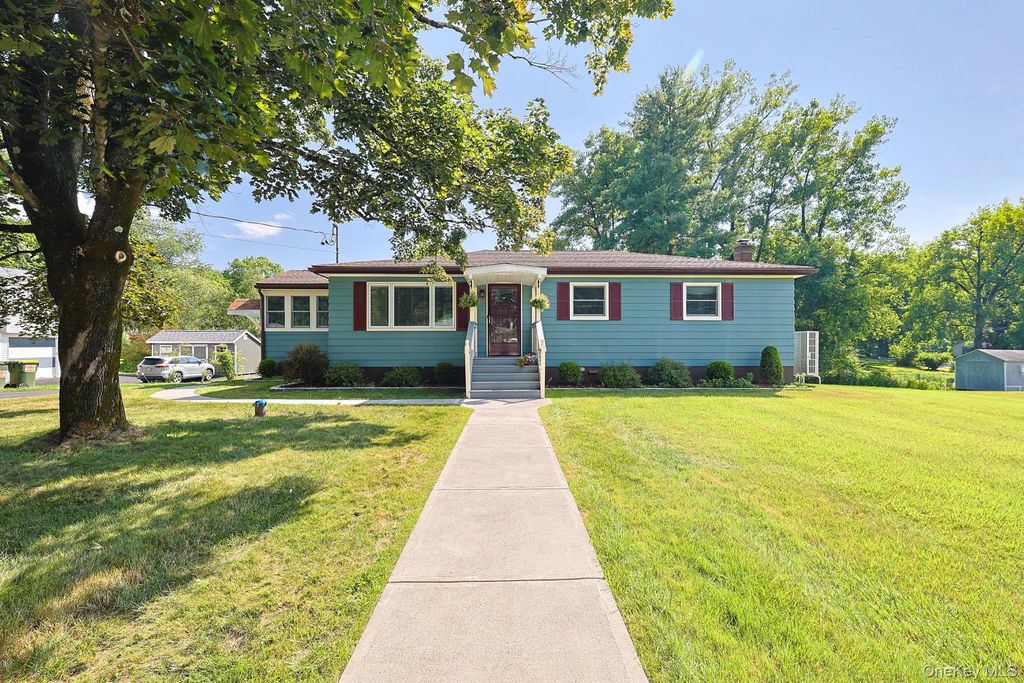 552 Lake View Terrace, Kingston, NY 12401