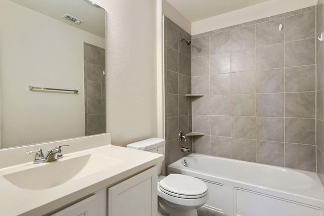 7300 Dungarees WAY, Del Valle, TX 78617