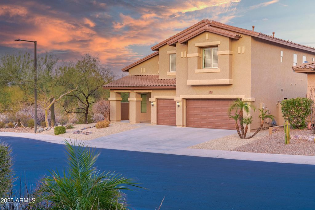 29051 N 69TH Avenue, Peoria, AZ 85383