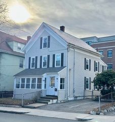 14 Bennett Street, Boston, MA 02135