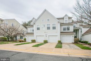 6606 NETTIES LN #1310, Alexandria, VA 22315