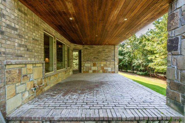 11 Highfield Cove, Little Rock, AR 72211