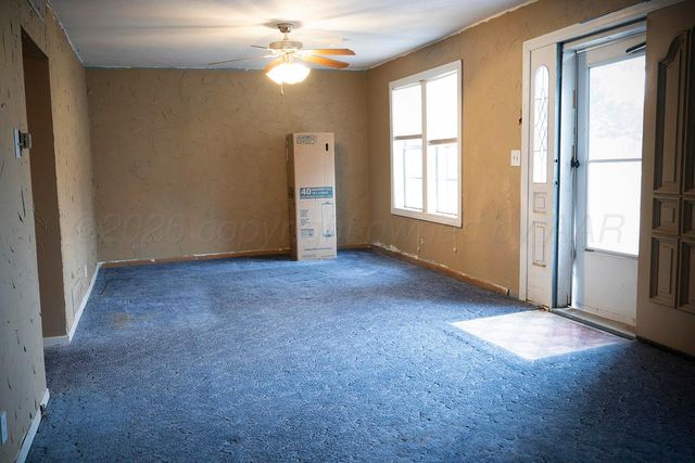 511 ZAUK Avenue, Dumas, TX 79029