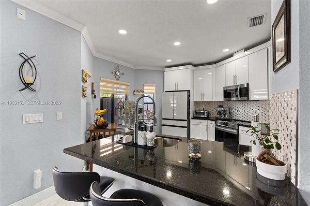 3281 SW 145th Ave, Miami, FL 33175