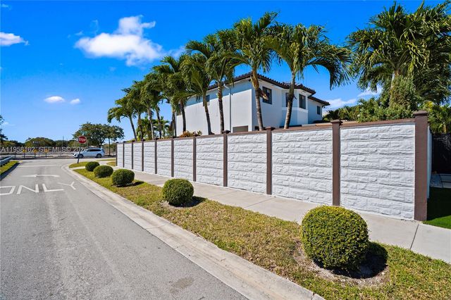 3281 SW 145th Ave, Miami, FL 33175