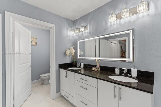 3281 SW 145th Ave, Miami, FL 33175