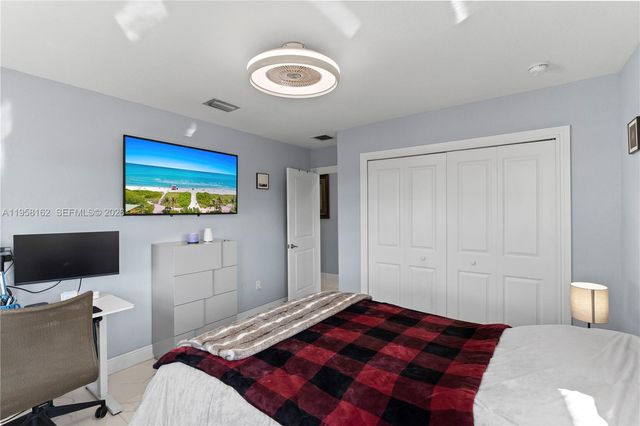 3281 SW 145th Ave, Miami, FL 33175