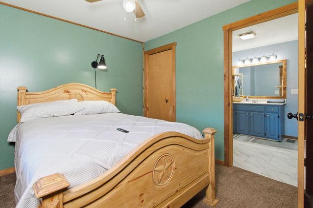 1288 County Road 334, Tecumseh, MO 65760