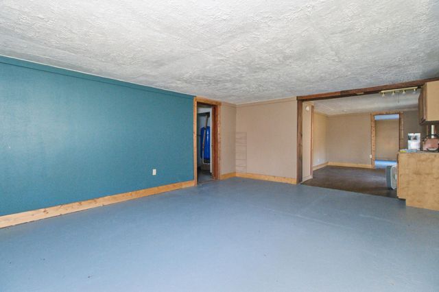 1288 County Road 334, Tecumseh, MO 65760