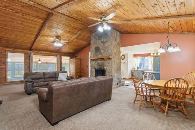 1288 County Road 334, Tecumseh, MO 65760