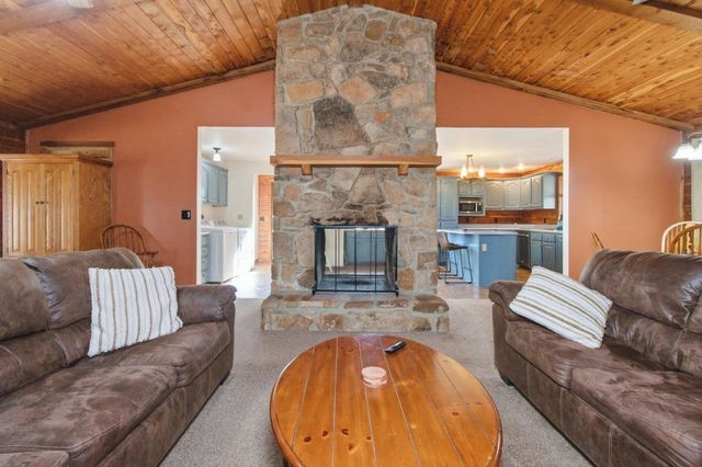 1288 County Road 334, Tecumseh, MO 65760