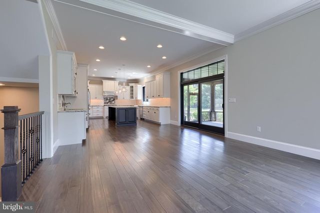 428 SOUTHAMPTON DR, Lititz, PA 17543