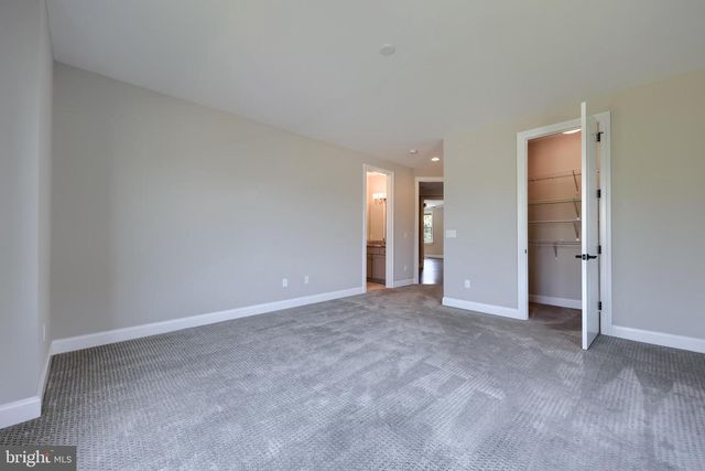 428 SOUTHAMPTON DR, Lititz, PA 17543