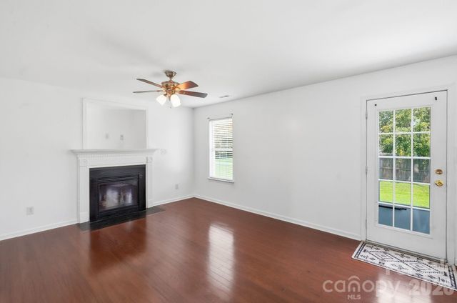 4502 Tabcat Court, Charlotte, NC 28273
