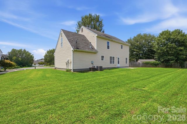 4502 Tabcat Court, Charlotte, NC 28273