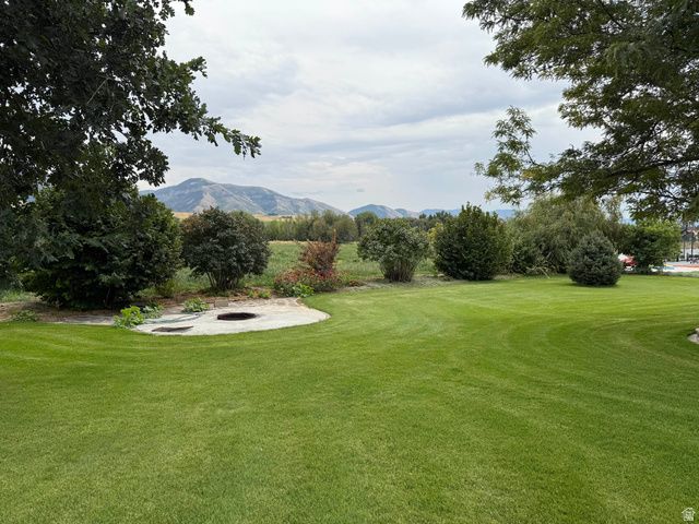 7419 S 400 W, Paradise, UT 84328