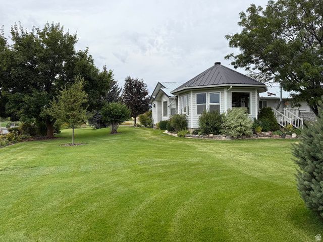 7419 S 400 W, Paradise, UT 84328