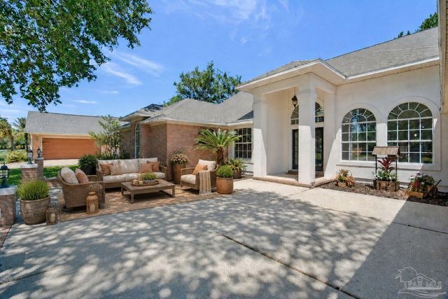 116 Mt Pilot St, Cantonment, FL 32533