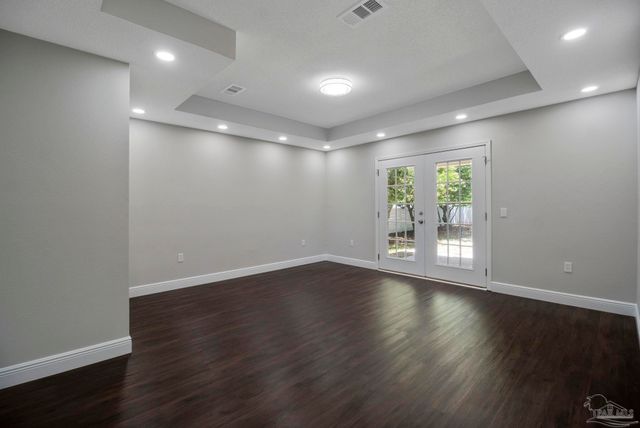 116 Mt Pilot St, Cantonment, FL 32533