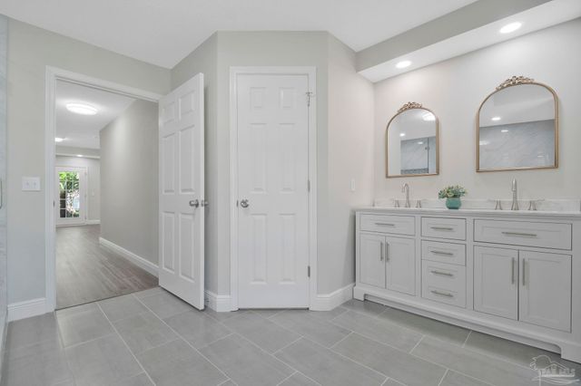 116 Mt Pilot St, Cantonment, FL 32533