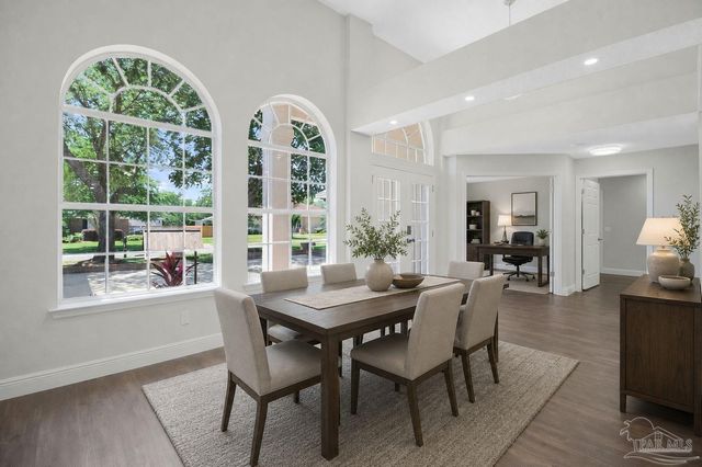 116 Mt Pilot St, Cantonment, FL 32533